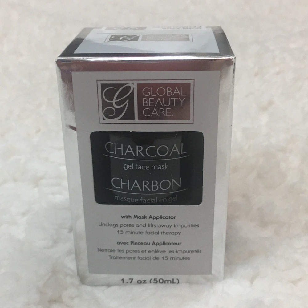 Charcoal gel facemask
